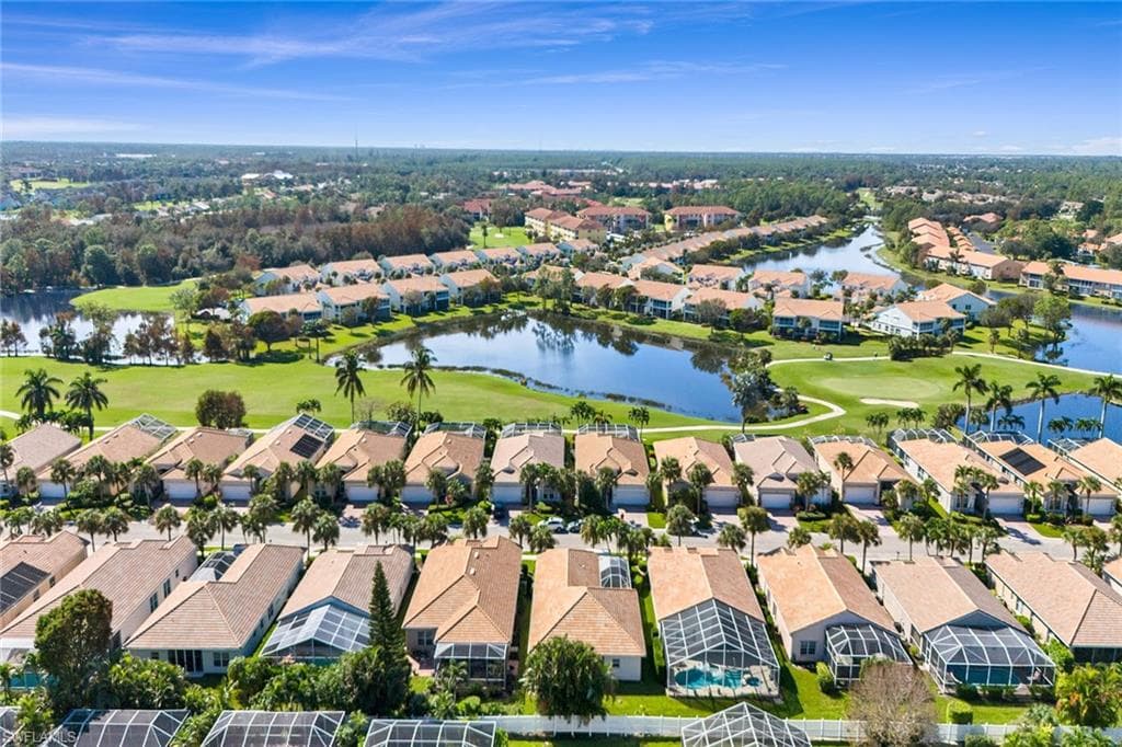 104 Glen Eagle CIR, NAPLES FL 34104-30
