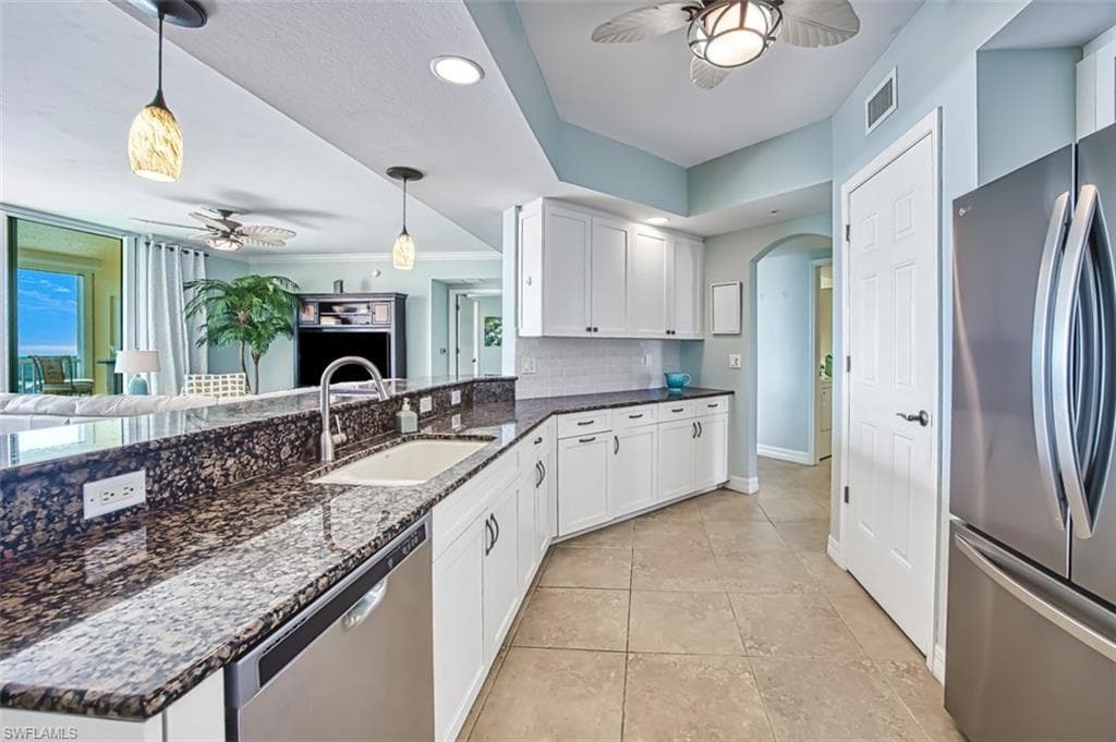 12601 Mastique Beach BLVD 1102-18