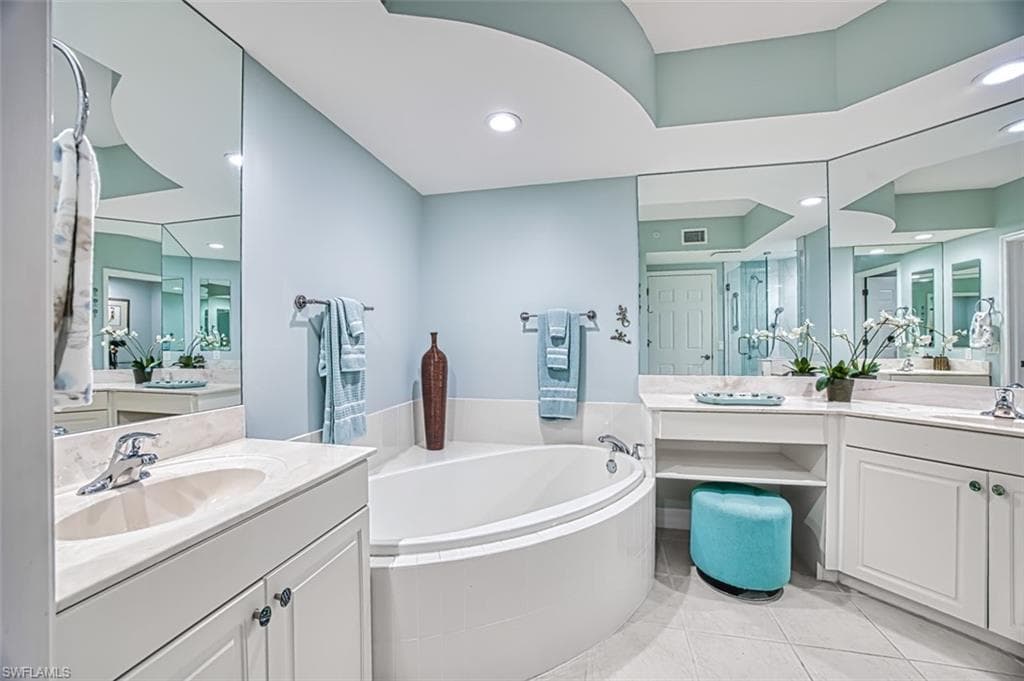 12601 Mastique Beach BLVD 1102-25