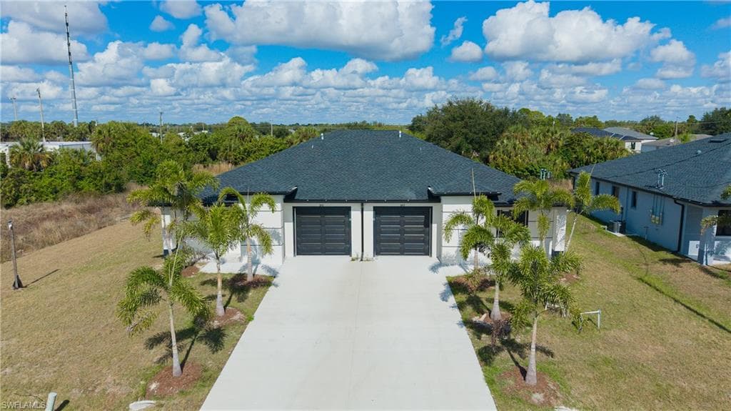 843 Duplex ST E # A, LEHIGH ACRES FL 33974-1