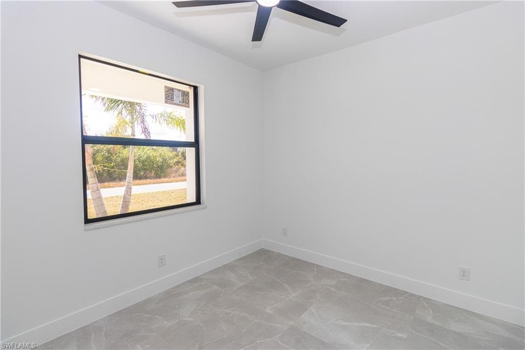 843 Duplex ST E # A, LEHIGH ACRES FL 33974-15