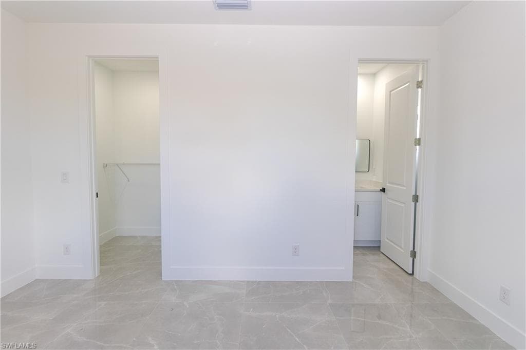 843 Duplex ST E # A, LEHIGH ACRES FL 33974-9