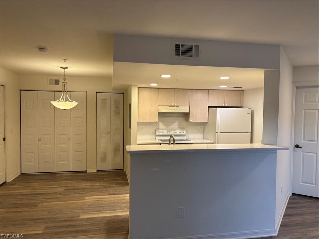 1755 Four Mile Cove PKWY # 223, CAPE CORAL FL 33990-1