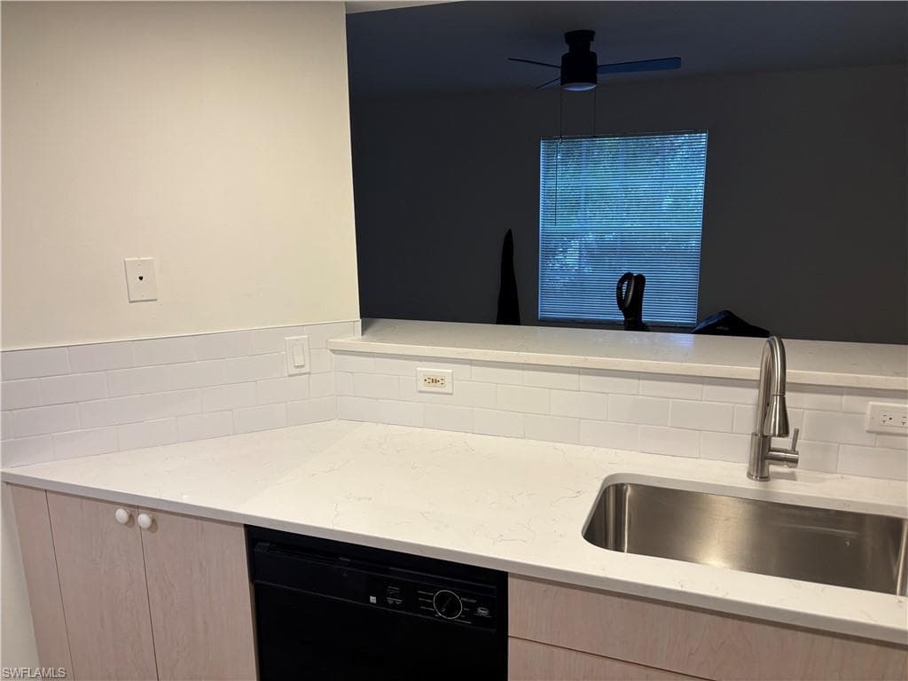 1755 Four Mile Cove PKWY # 223, CAPE CORAL FL 33990-6