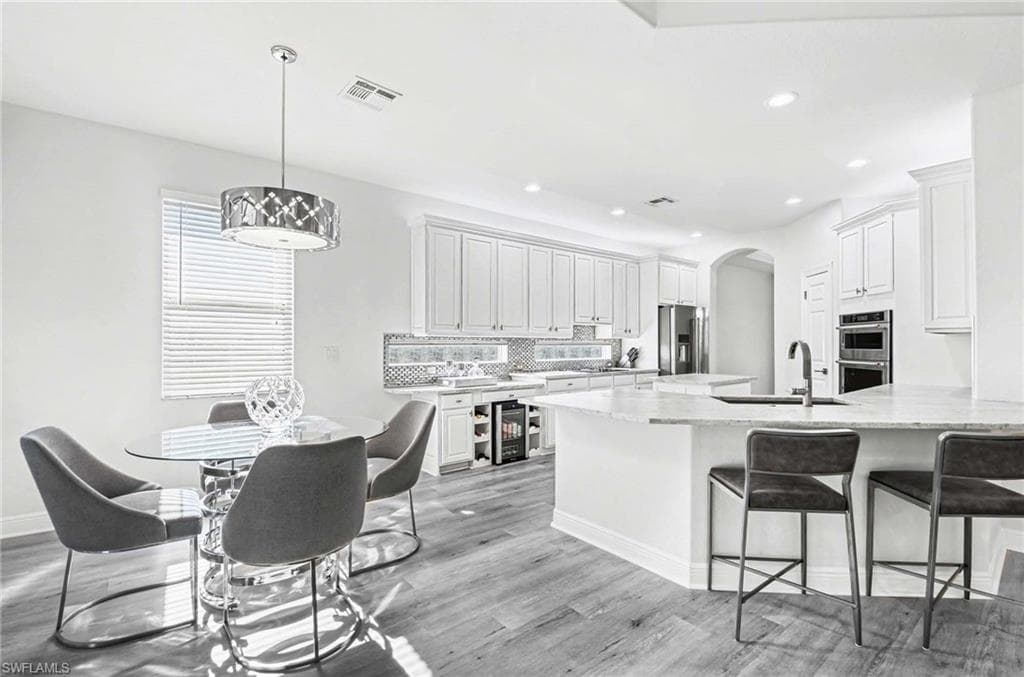 4908 Sedgewood LN, NAPLES FL 34112-4