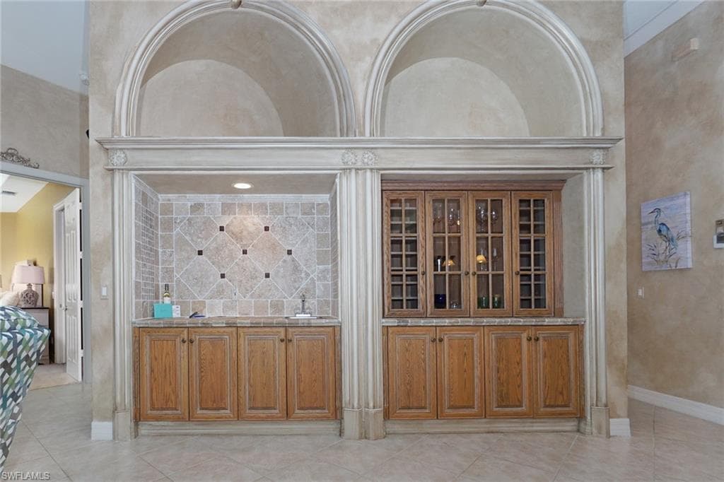 4248 Kensington High ST, NAPLES FL 34105-3