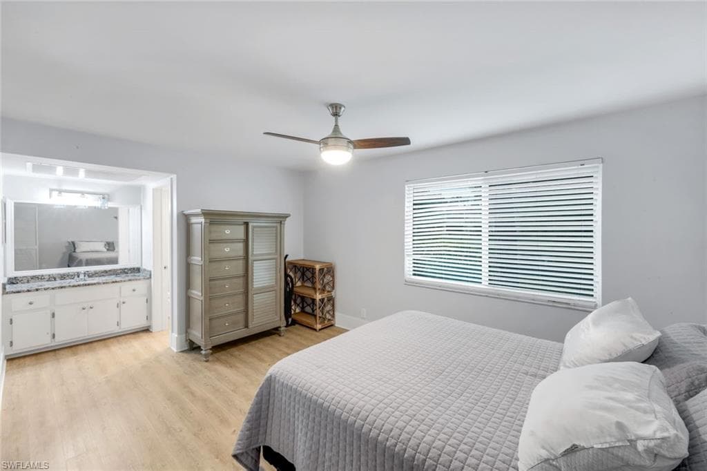 11 Bob O Link CT # 11, NAPLES FL 34105-3