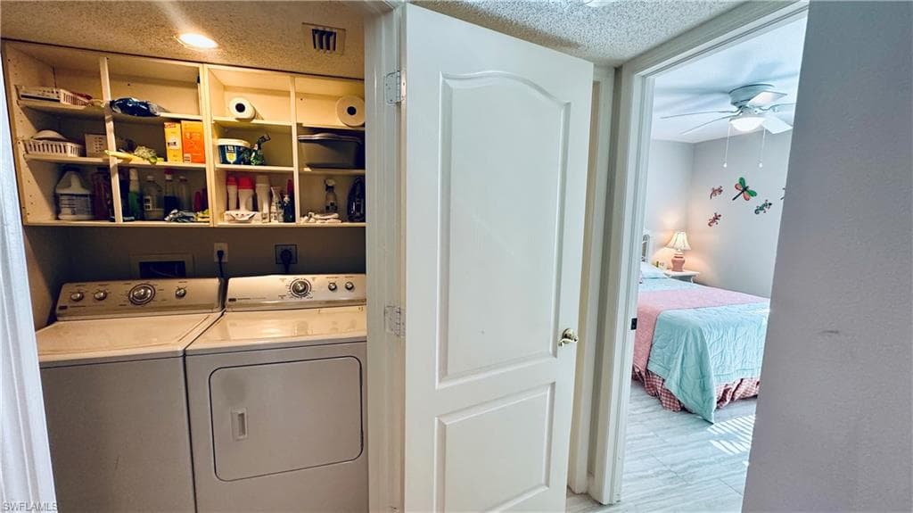 7824 Emerald CIR # F104, NAPLES FL 34109-17