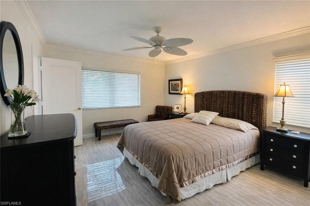 7824 Emerald CIR # F104, NAPLES FL 34109-24