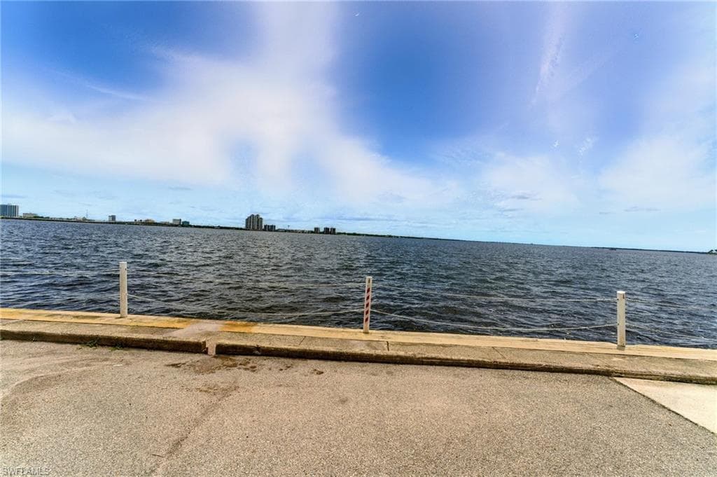 3460 N Key DR # 409, NORTH FORT MYERS FL 33903-21