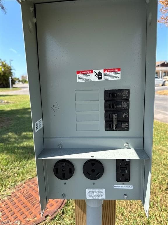 19681 #133 Summerlin RD, FORT MYERS FL 33908-4