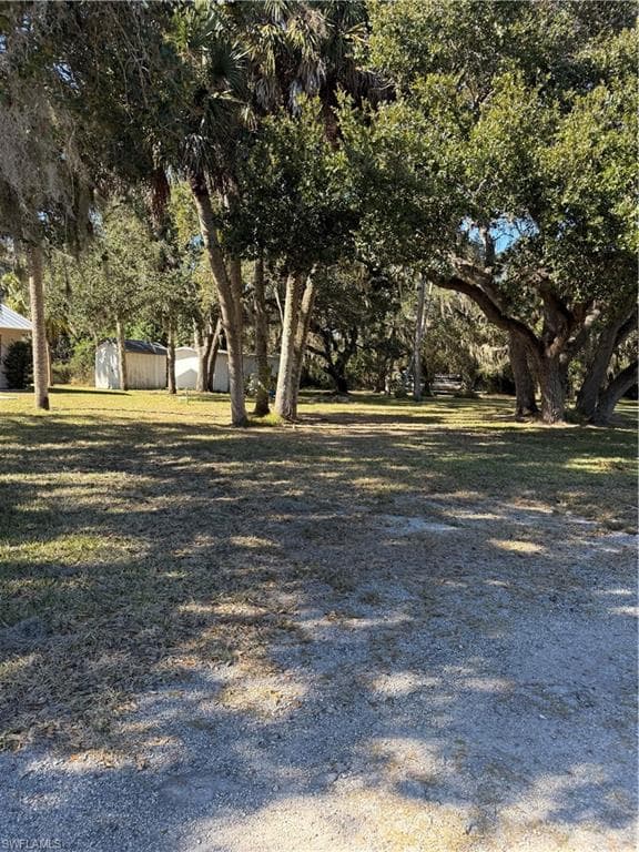 2687 Old Lakeport RD, MOORE HAVEN FL 33471-7