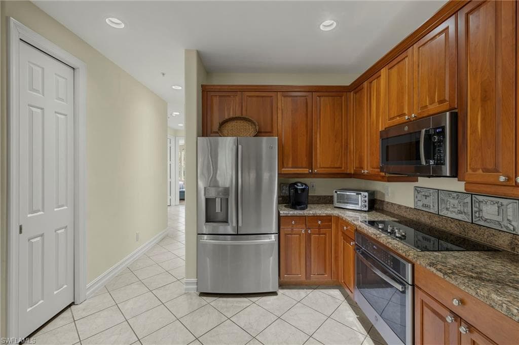 2621 ESTRELLA CT # 1601, NAPLES FL 34109-12