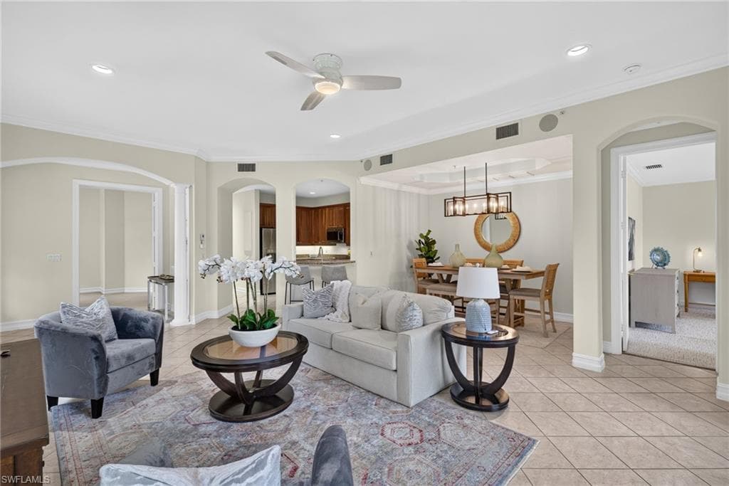 2621 ESTRELLA CT # 1601, NAPLES FL 34109-4
