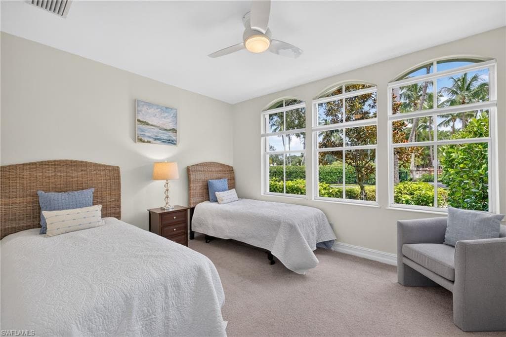 2621 ESTRELLA CT # 1601, NAPLES FL 34109-18