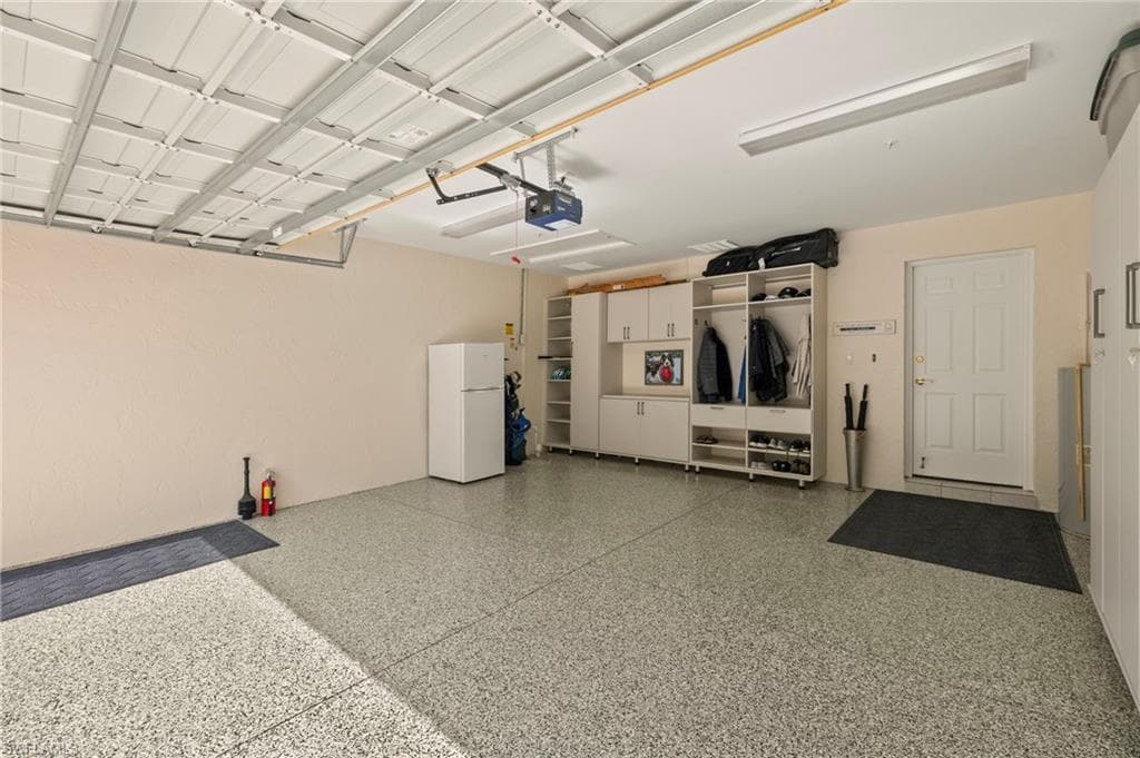 2621 ESTRELLA CT # 1601, NAPLES FL 34109-24