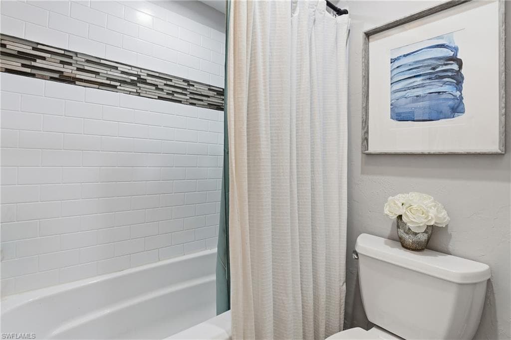 1103 SE 8th TER Unit D, CAPE CORAL FL 33990-22
