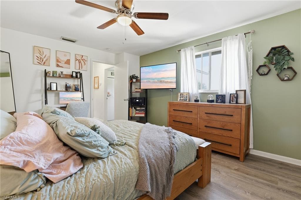 1103 SE 8th TER Unit D, CAPE CORAL FL 33990-16