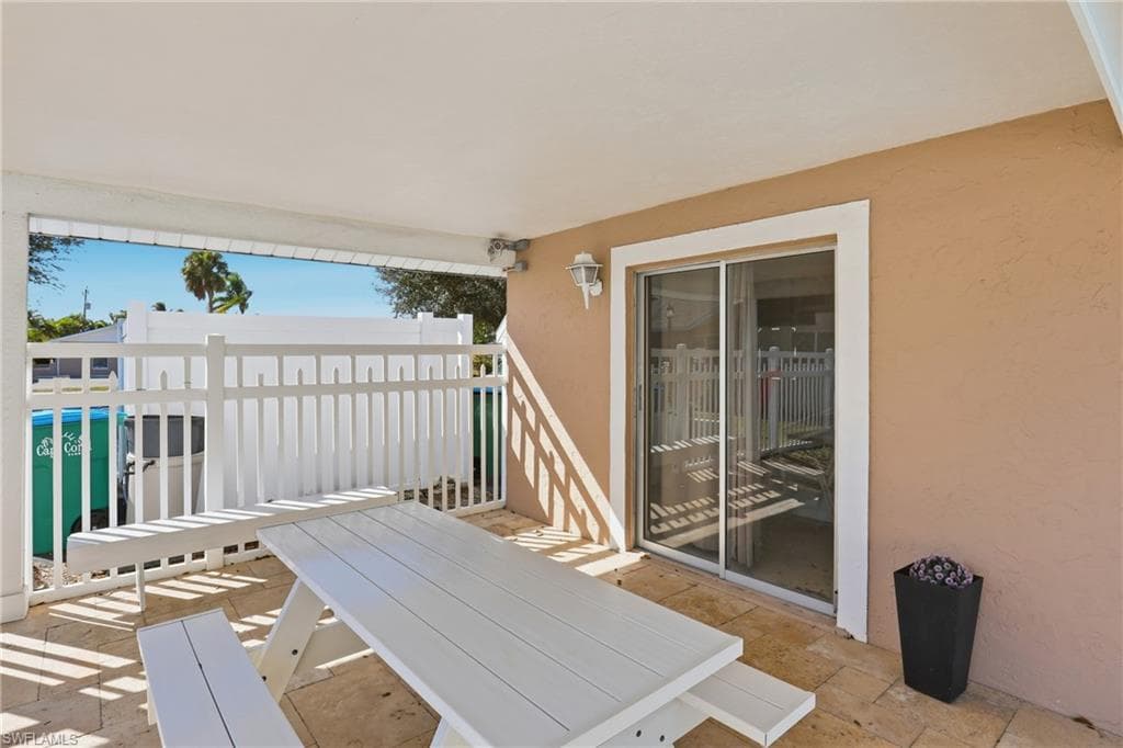 1103 SE 8th TER Unit D, CAPE CORAL FL 33990-28