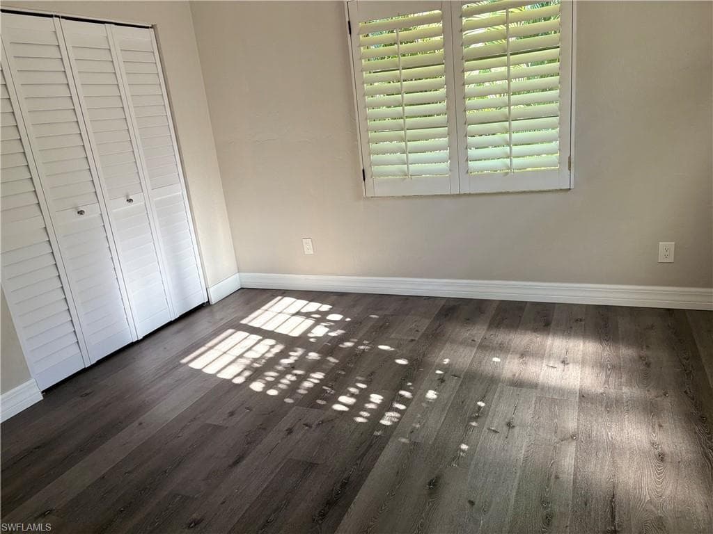 203 Esther ST, NAPLES FL 34104-16