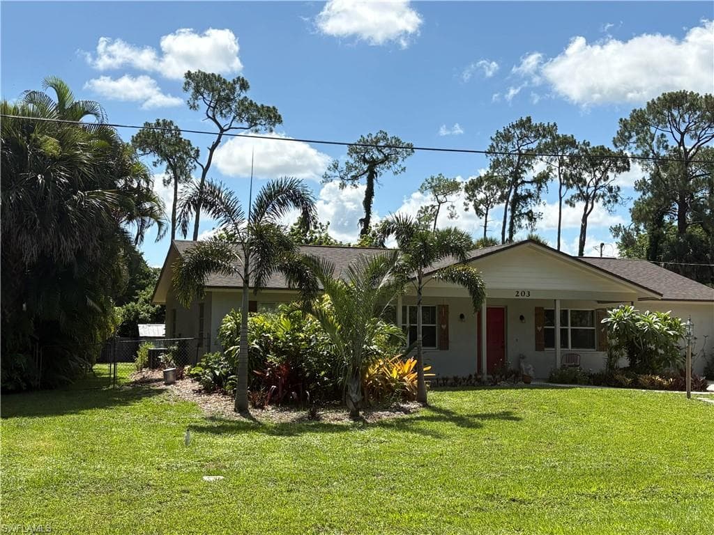 203 Esther ST, NAPLES FL 34104-19