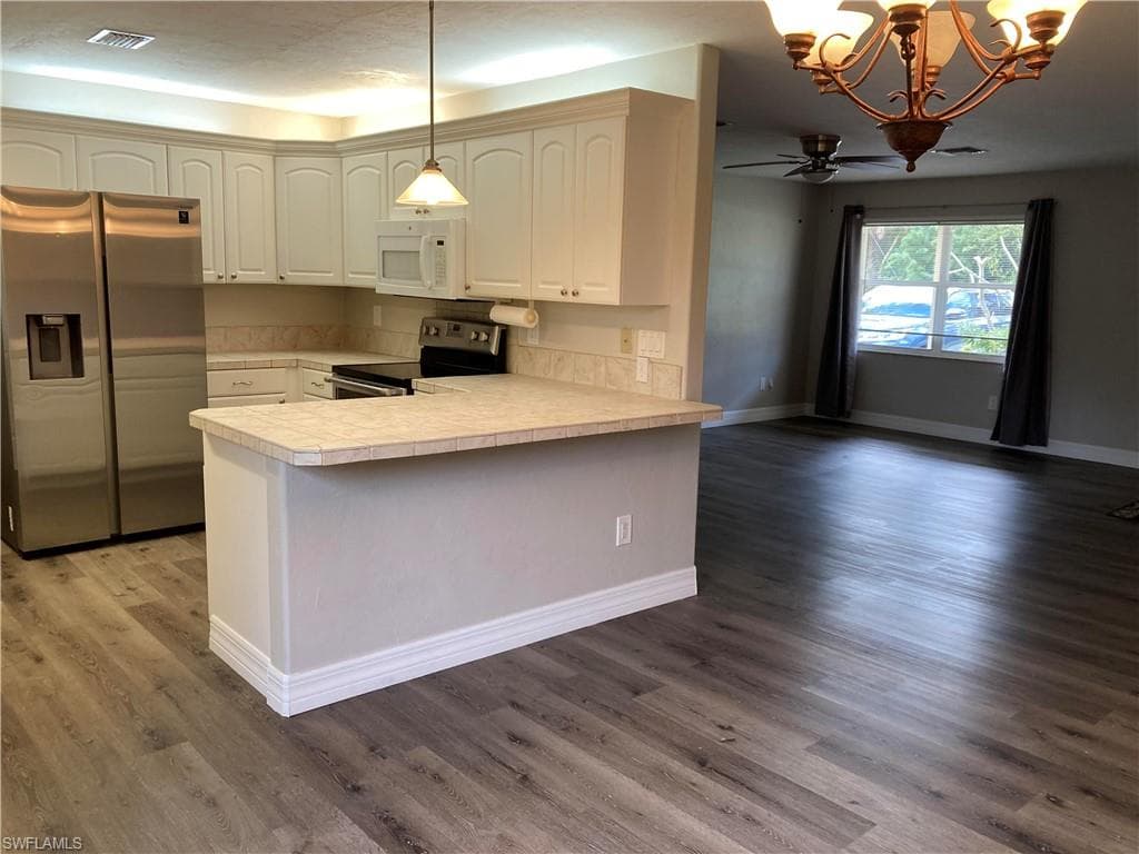 203 Esther ST, NAPLES FL 34104-9