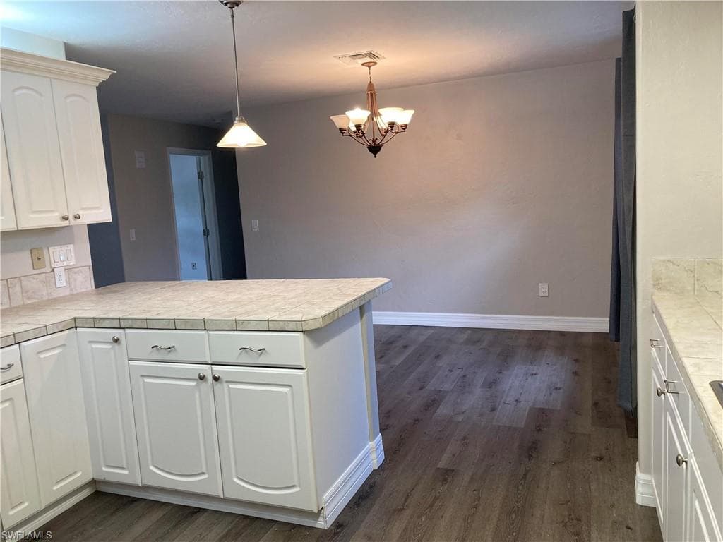 203 Esther ST, NAPLES FL 34104-32