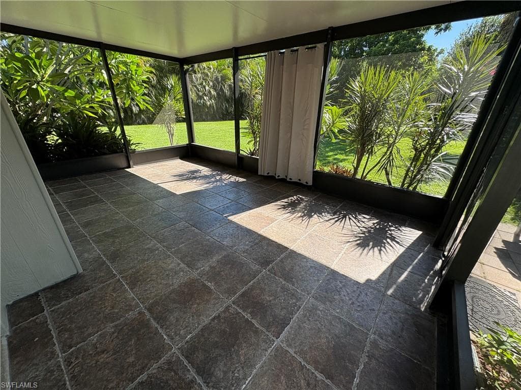 203 Esther ST, NAPLES FL 34104-14