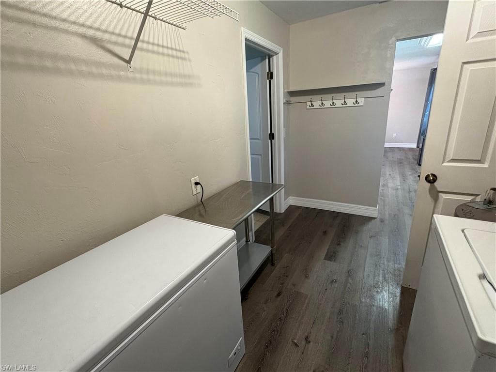 203 Esther ST, NAPLES FL 34104-20