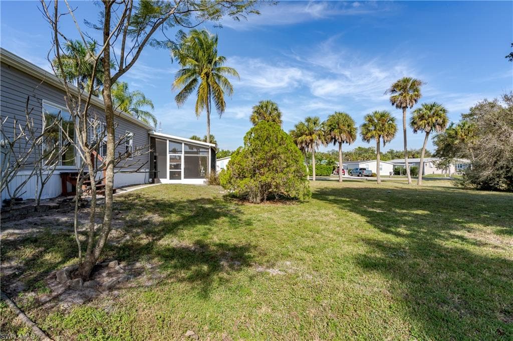 165 Riverwood RD, NAPLES FL 34114-5