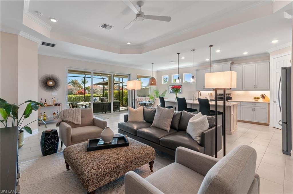 28137 Captiva Shell LOOP, BONITA SPRINGS FL 34135-1