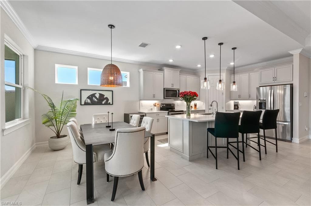 28137 Captiva Shell LOOP, BONITA SPRINGS FL 34135-25