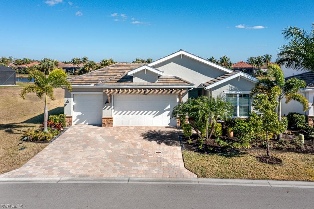 28137 Captiva Shell LOOP, BONITA SPRINGS FL 34135-39