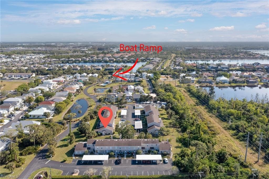 6119 Lake Front DR, FORT MYERS FL 33908-24