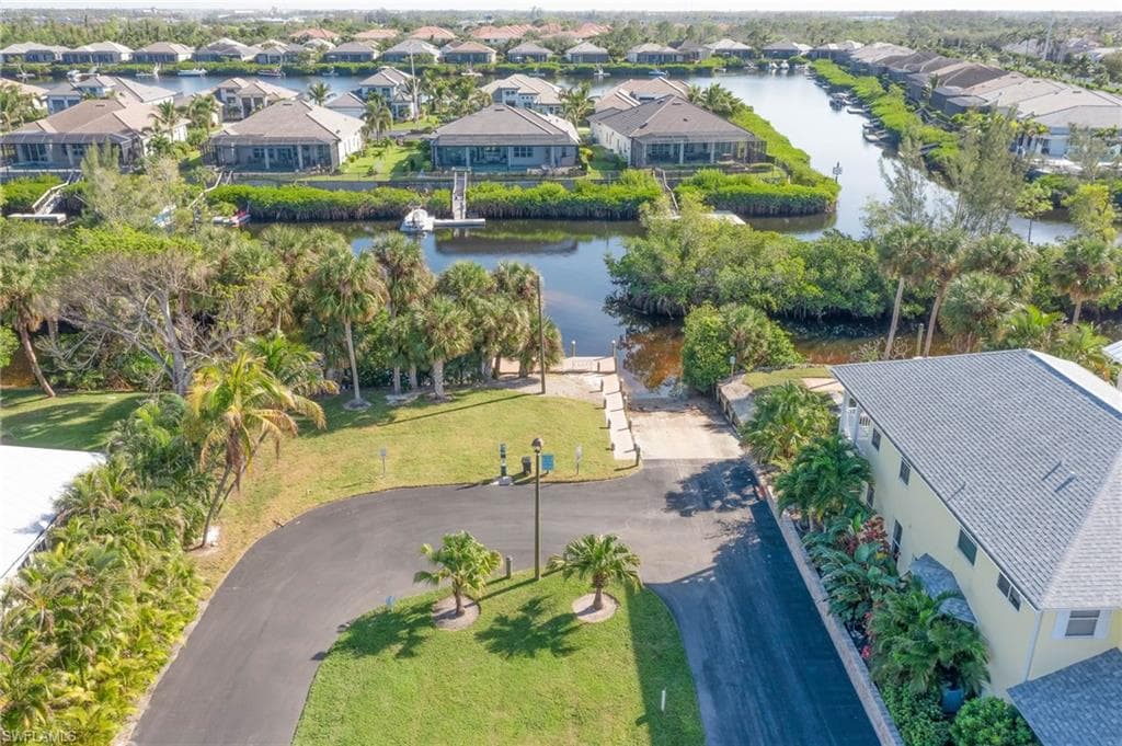 6119 Lake Front DR-34