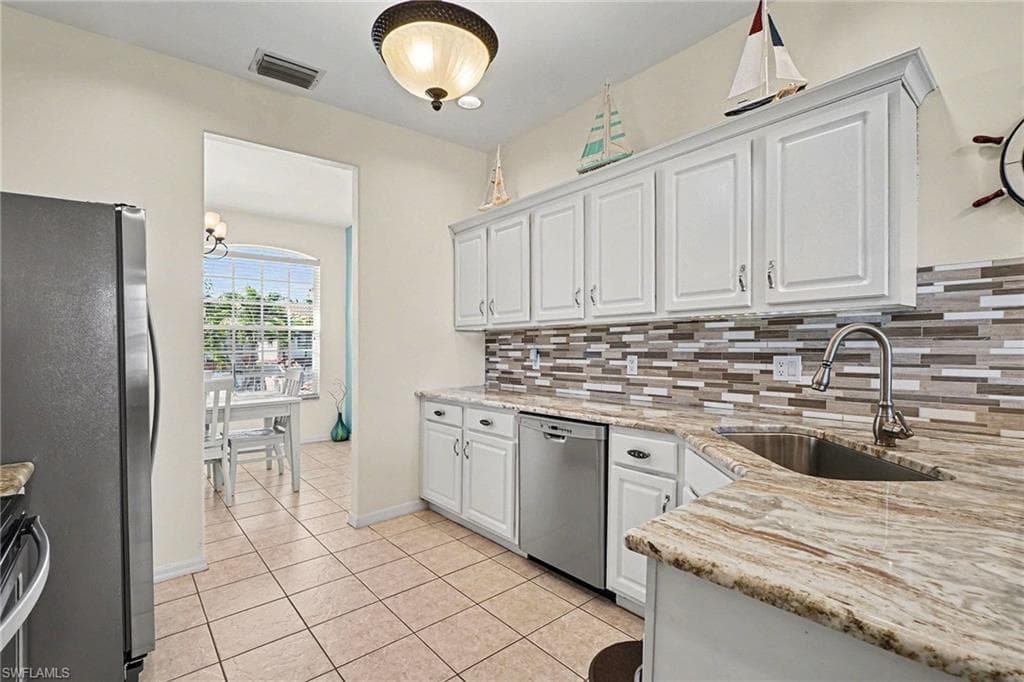 11270 Jacana CT 2104-12