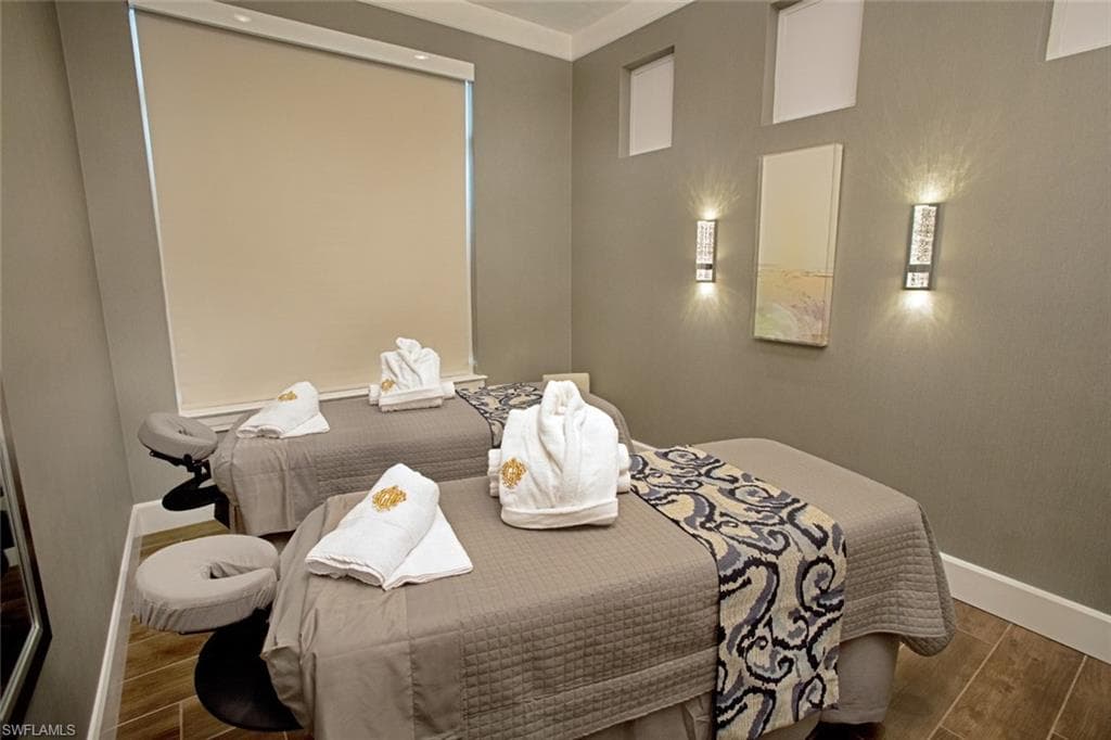 11270 Jacana CT 2104-31