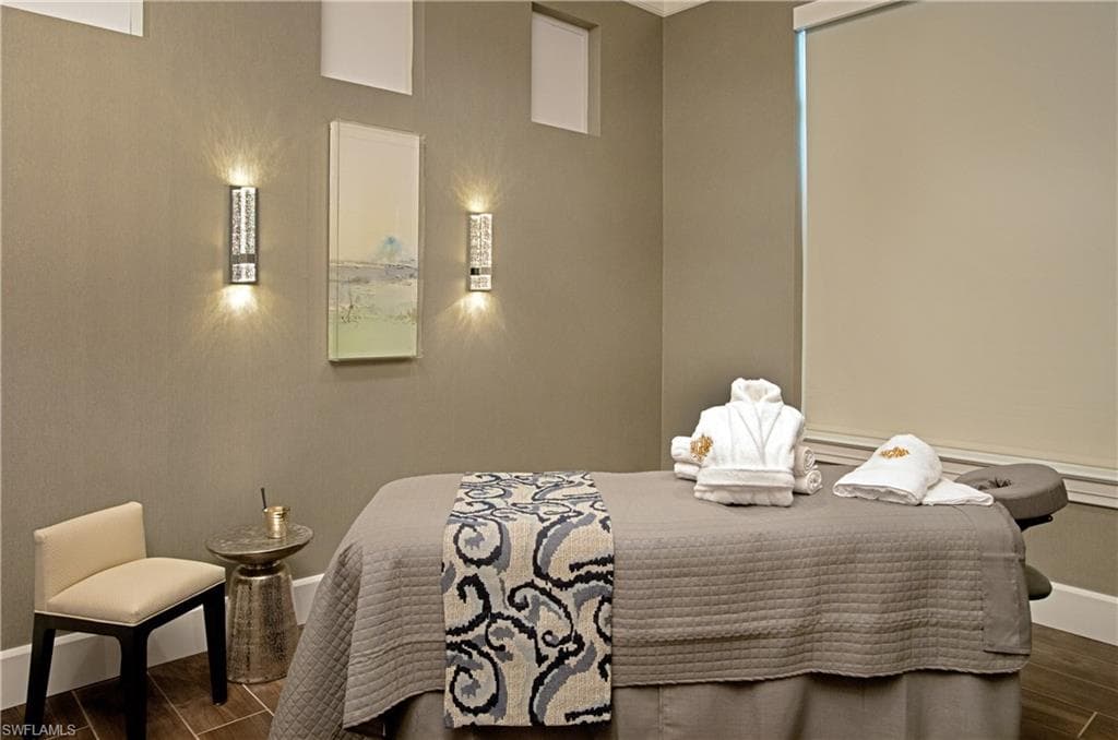 11270 Jacana CT 2104-32