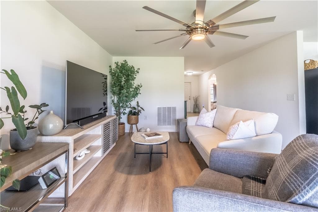 727 Morningview CT, LEHIGH ACRES FL 33974-6