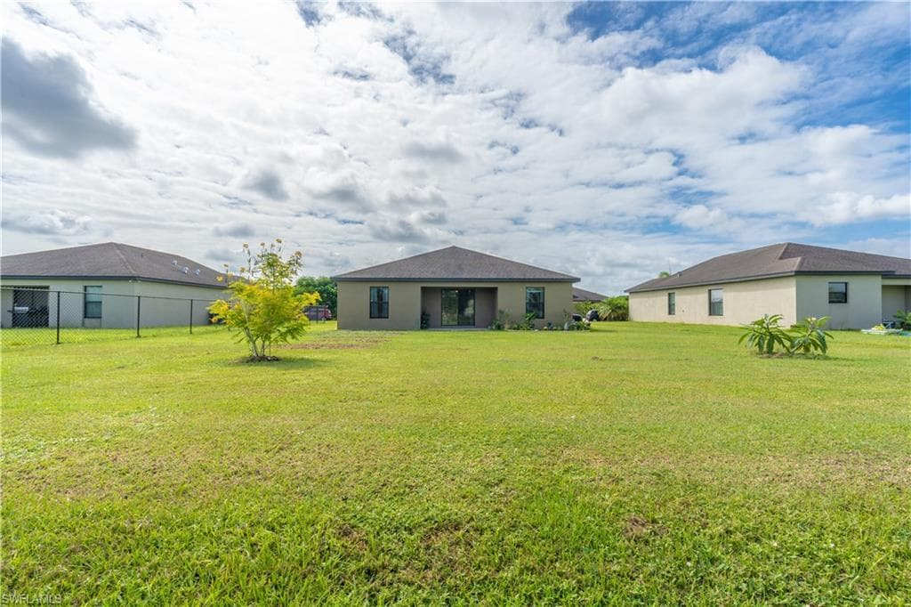 727 Morningview CT, LEHIGH ACRES FL 33974-35