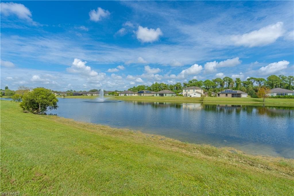 727 Morningview CT, LEHIGH ACRES FL 33974-37