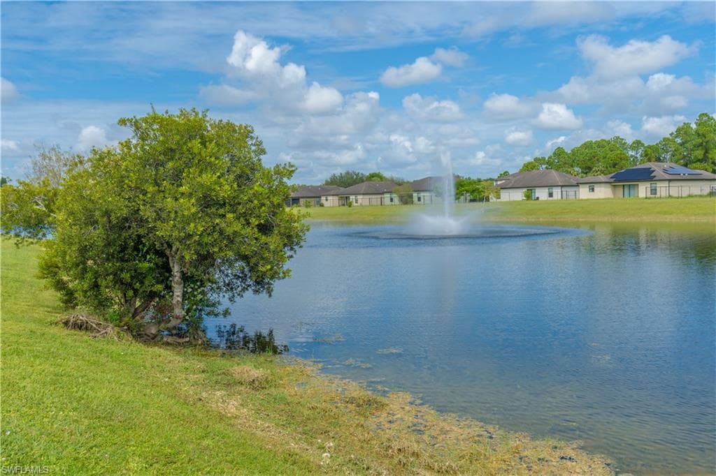 727 Morningview CT, LEHIGH ACRES FL 33974-38