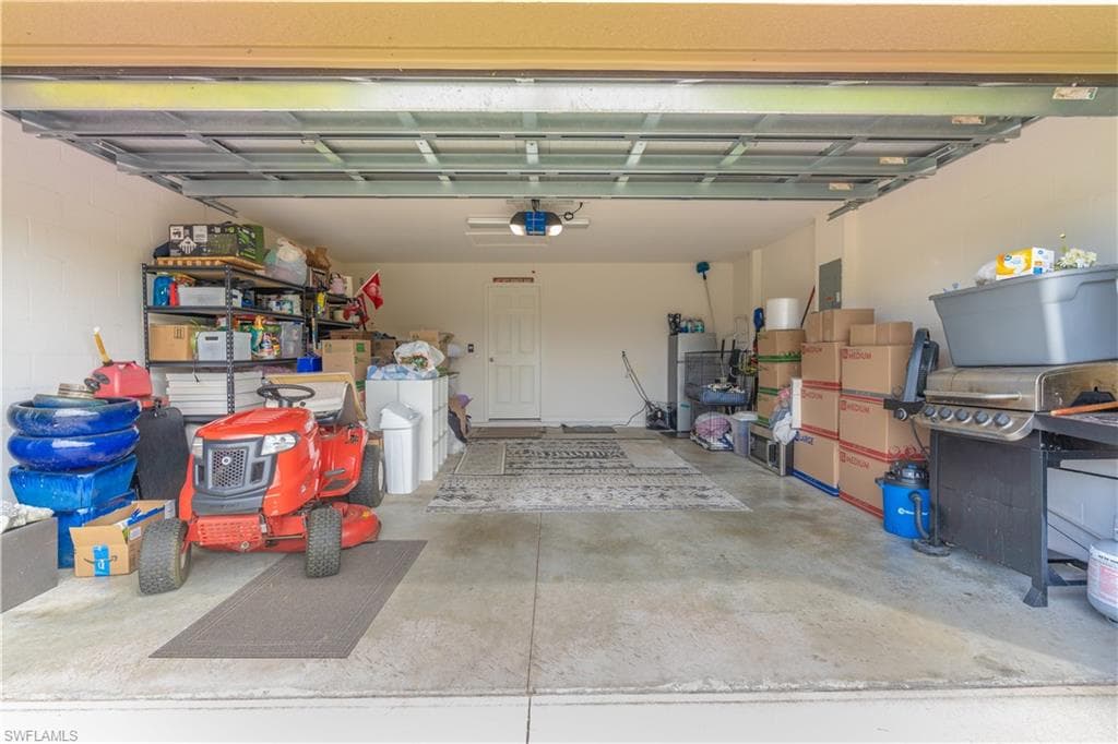 727 Morningview CT, LEHIGH ACRES FL 33974-24