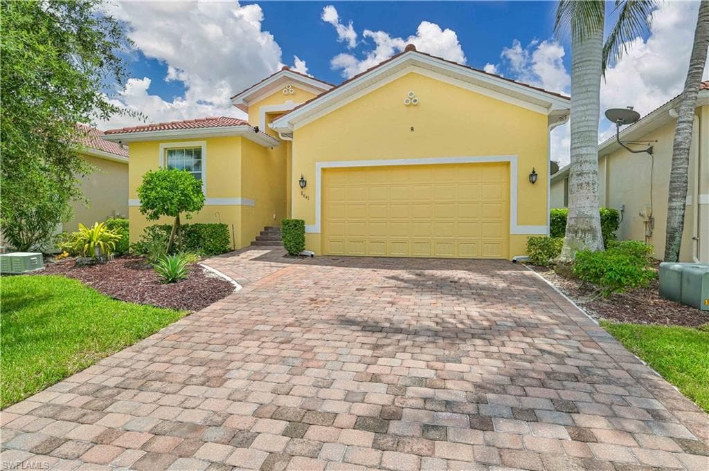 8641 Banyan Bay BLVD, FORT MYERS FL 33908-26