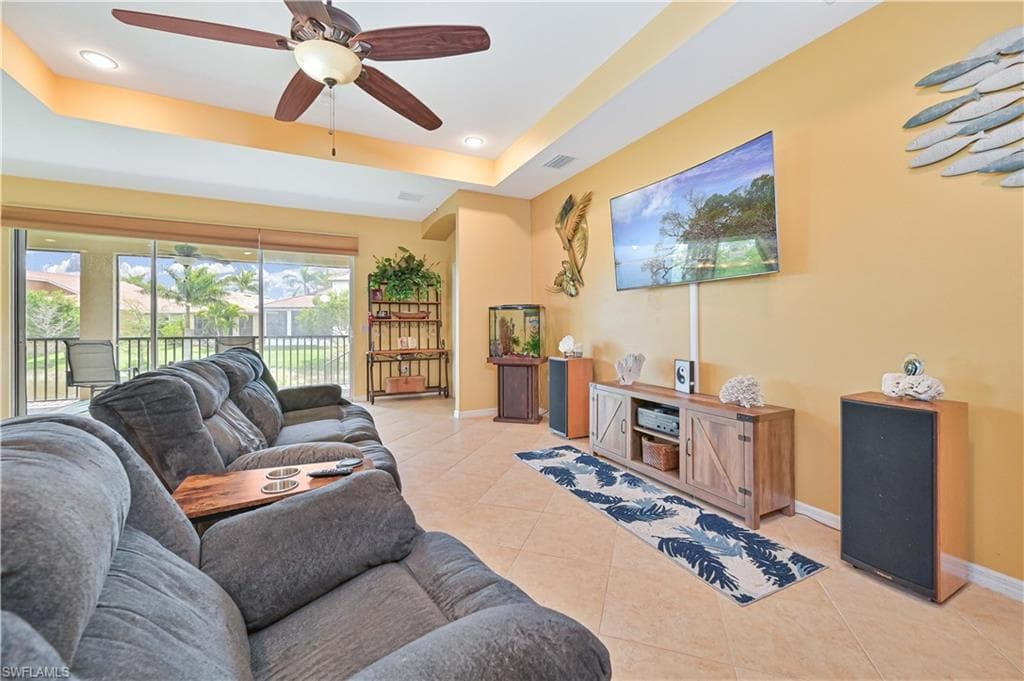 8641 Banyan Bay BLVD, FORT MYERS FL 33908-33