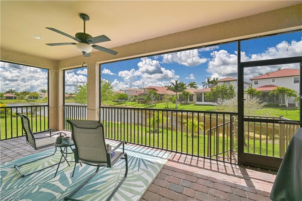 8641 Banyan Bay BLVD-39