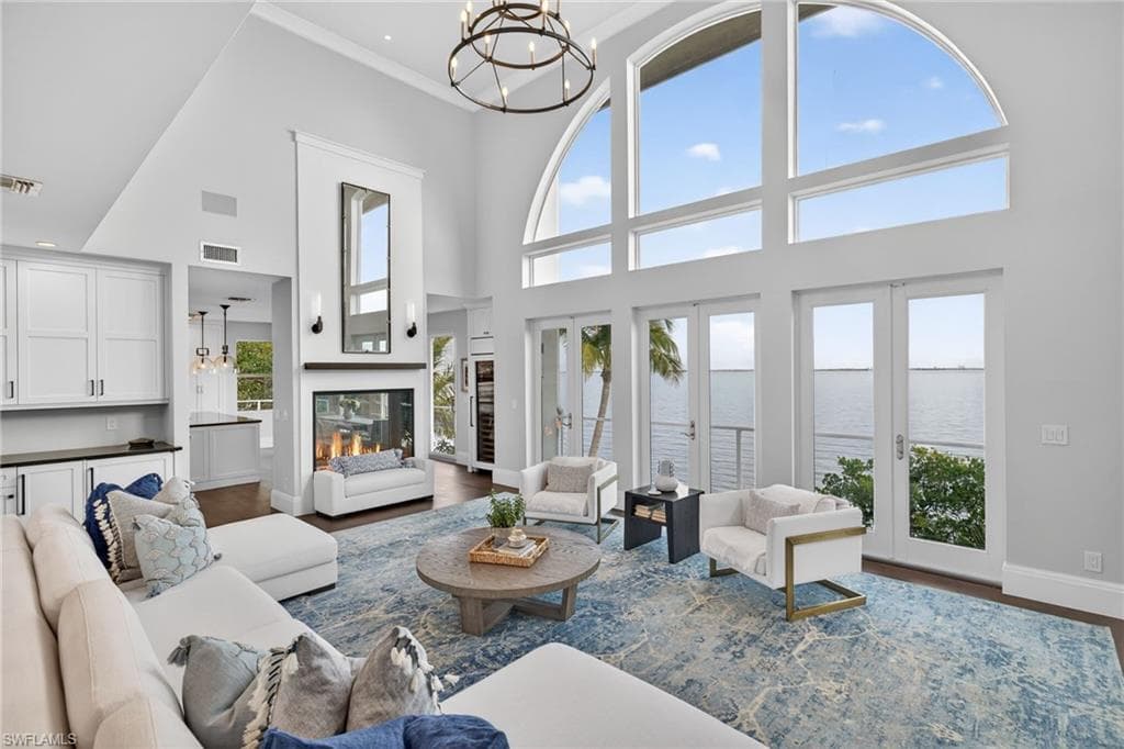 1552 San Carlos Bay DR, SANIBEL FL 33957-8