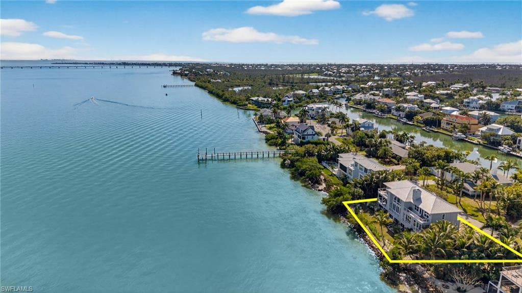 1552 San Carlos Bay DR, SANIBEL FL 33957-48