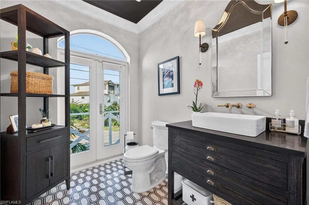 1552 San Carlos Bay DR, SANIBEL FL 33957-17