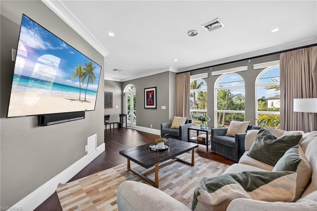 1552 San Carlos Bay DR, SANIBEL FL 33957-19